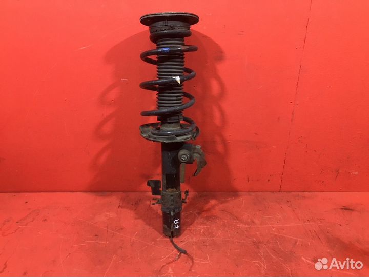 Стойка подвески передняя правая Land Rover Range