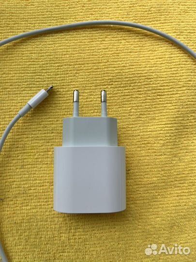 Зарядное устройство apple 20w с кабелем