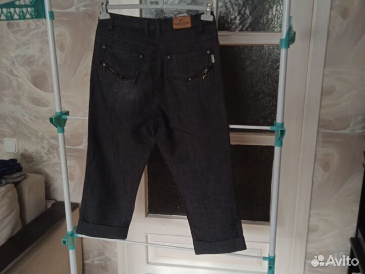 Женские джинсовые бриджи. 46-48