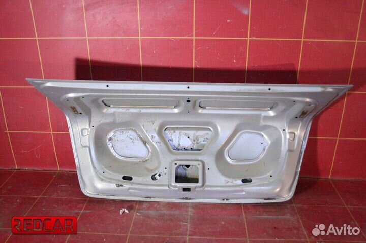 Крышка багажника Renault Logan (04-10)