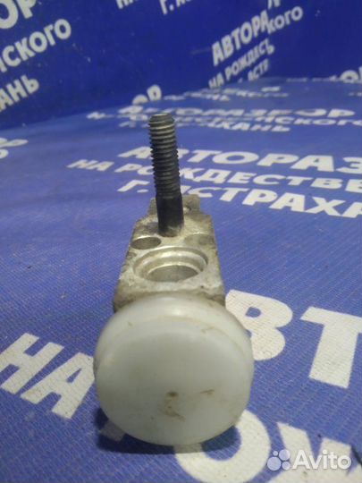 Клапан кондиционера Hyundai Accent седан G4EB 2004