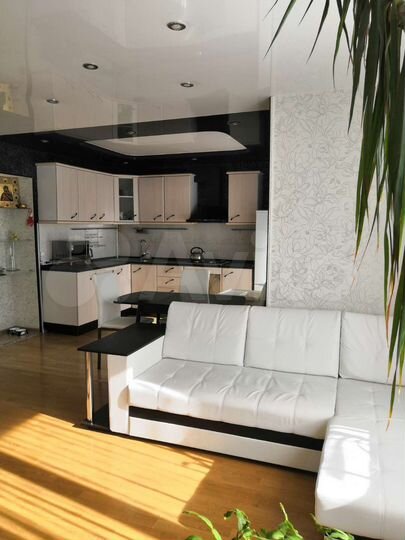 4-к. квартира, 106,4 м², 3/3 эт.