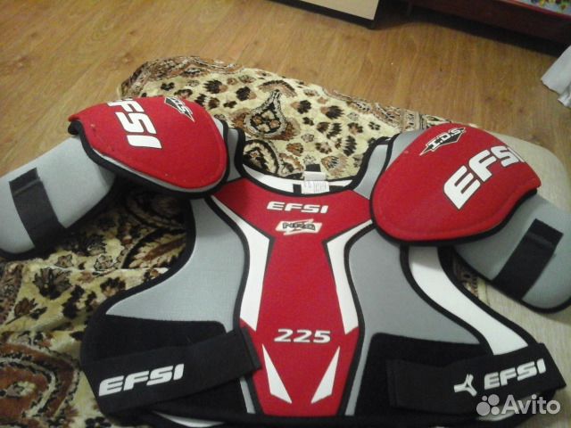 Хоккейная защита нагрудная