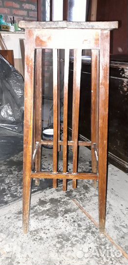 Подставка для цветов