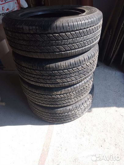 Wild Country Trail 4SX 215/65 R16