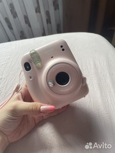 Фотоаппарат Fujifilm Instax mini 11