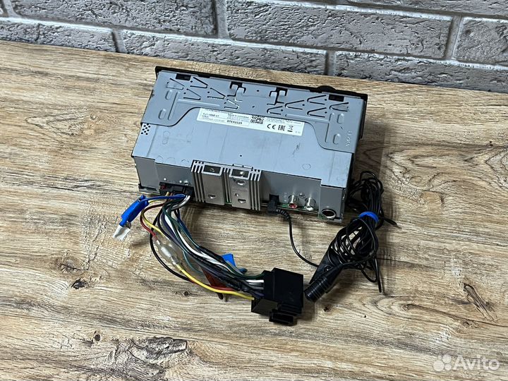 Автомагнитола процессорная Kenwood KMM-BT206