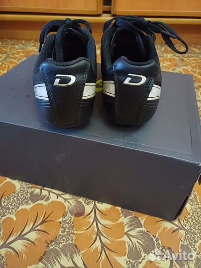 Футбольные бутсы 34 размер