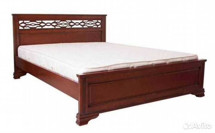 Кровать из массива сосны с подъёмным механизмом