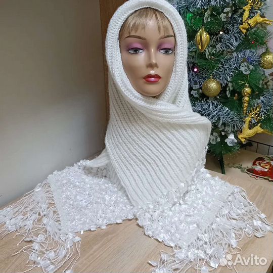 Шапки и шарфы женские