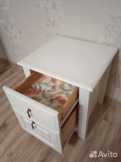 Тумба прикроватная Милано массив сосны