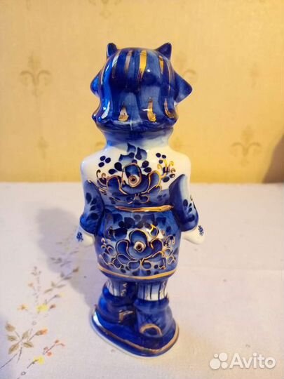 Статуэтки гжель