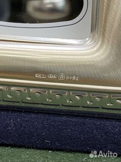 Настольные часы