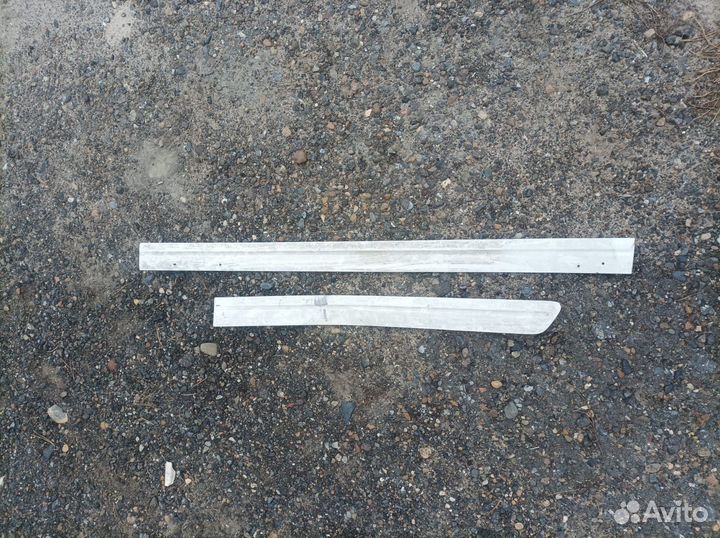 Молдинги дверей левые Corona Premio