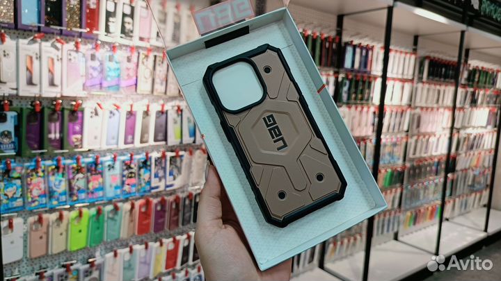 Ориг чехол UAG с MagSafe для iPhone 15 Pro
