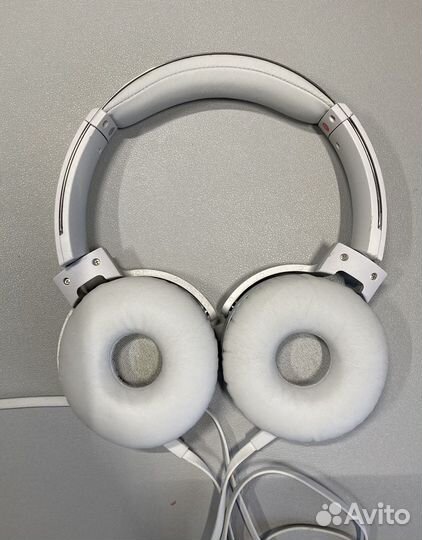 Наушники Sony MDR-XB550