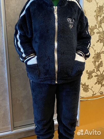 Костюм спортивный костюм