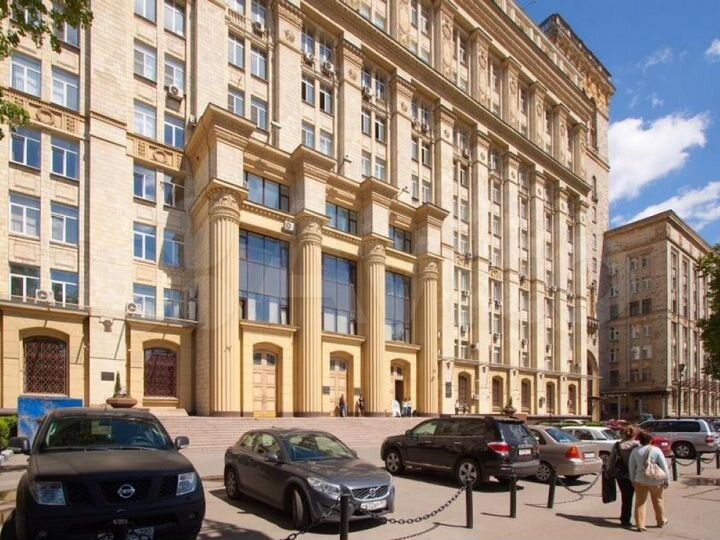 Сдам офисное помещение, 210.4 м²