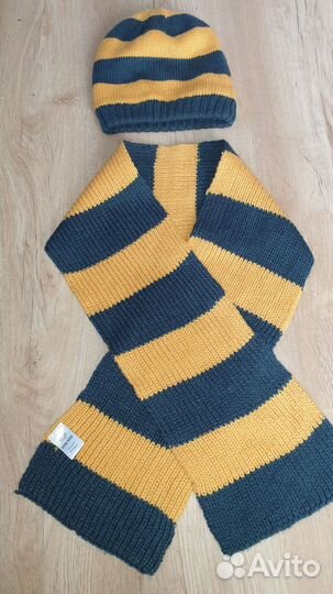 Комплект шапка, шарф