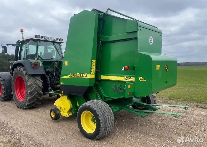 Пресс-подборщик John Deere 592, 2006