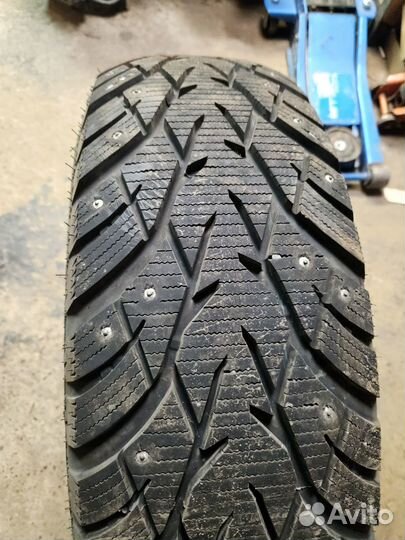 Aplus A503 235/70 R16 106