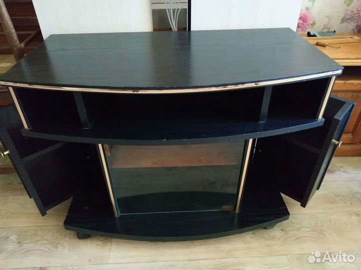 Тумба под тв