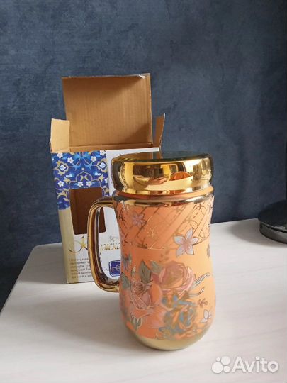 Кружка фарфоровая