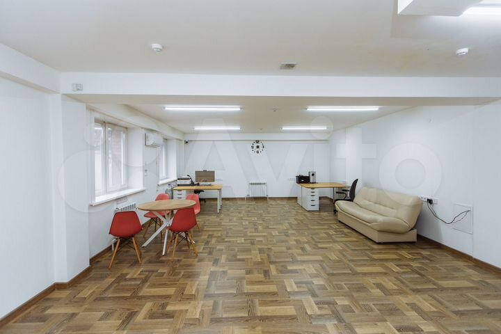 Офис, 140 м²