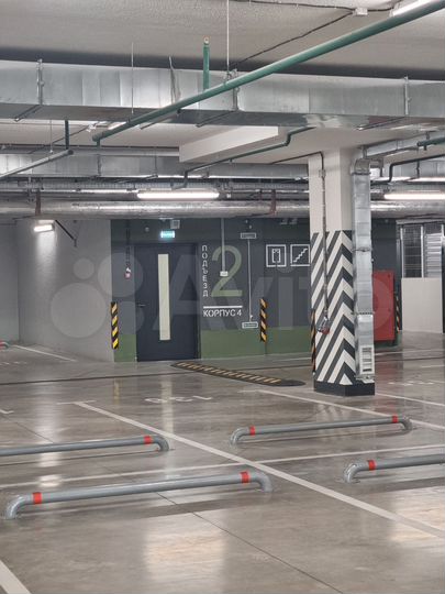 Машиноместо, 15 м²