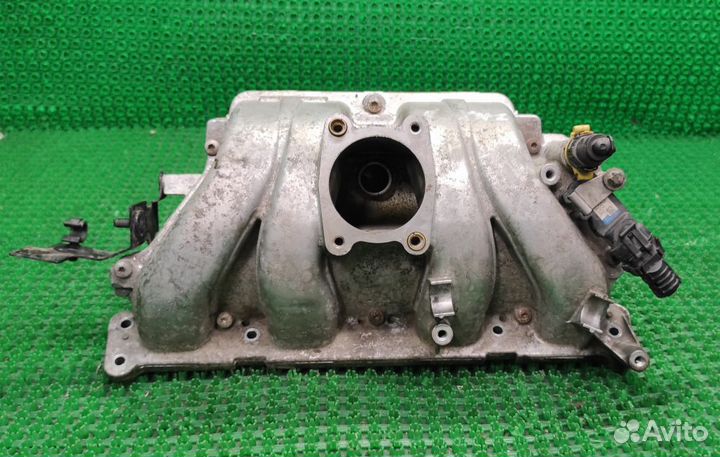 Коллектор впускной Opel Astra