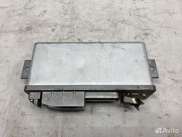 Блок управления ABS Audi 100 C3
