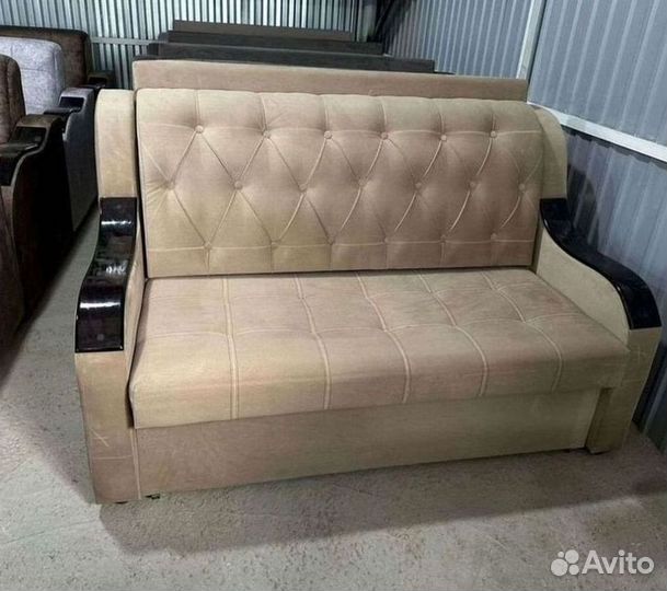 Прямой мини диван на заказ