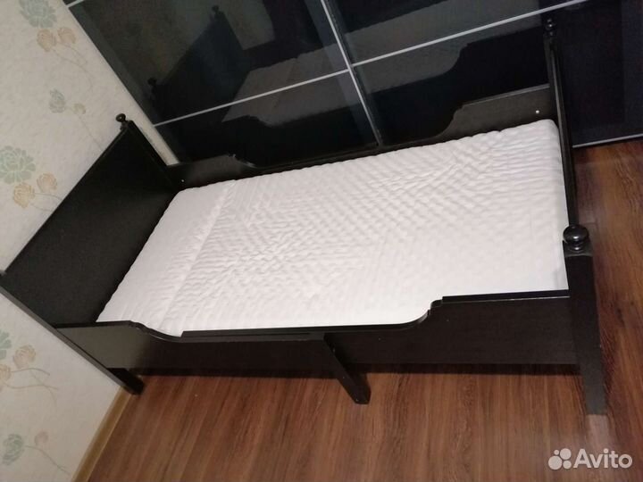 Кровать детская