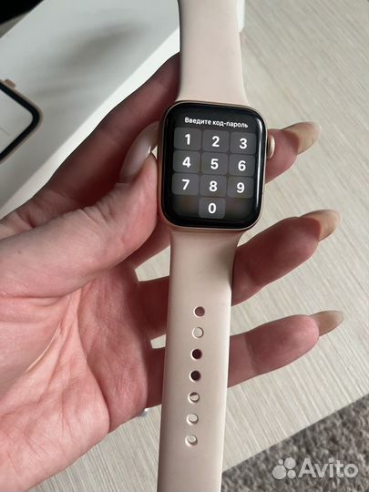 Часы apple watch 4 40 mm