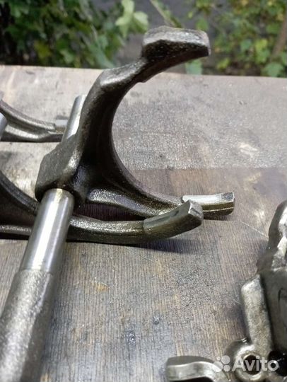 Вилки кпп ваз 2110