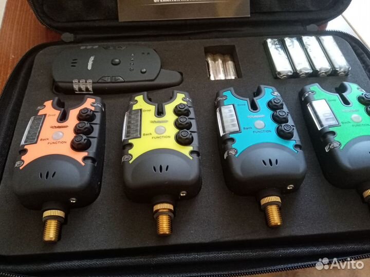 Сигнализаторы поклевки 4+1 с пейджером