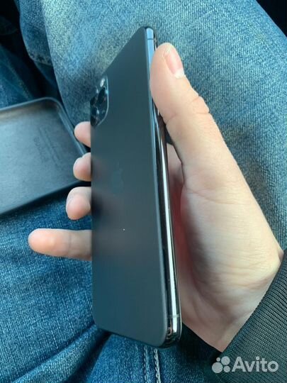 iPhone 11 Pro Max, 64 ГБ