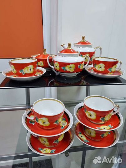 Чайный сервиз, Яблоневый цвет