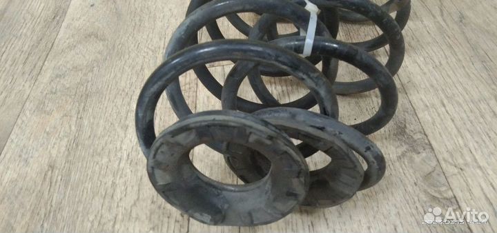 Пружина задняя Hyundai Getz I (2002-2005)