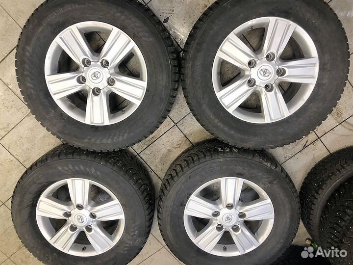R18 Nokian Tyres Hakkapeliitta 9 SUV 285/60, PCD 5x150 DIA 110