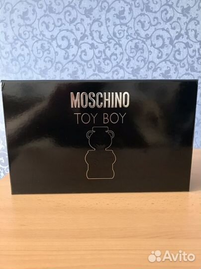 Подарочный набор Moschino мужской/женский