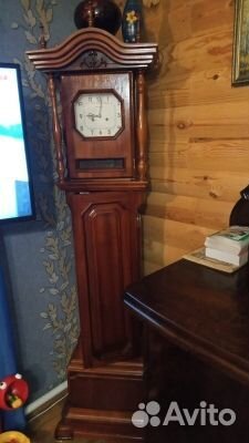 Антиквариат. Напольные часы с боем