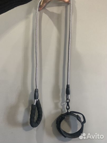 Ошейник с поводком