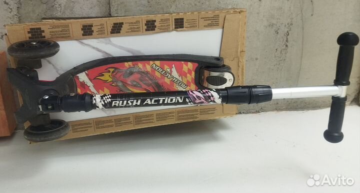 Самокат детский трехколесный бу