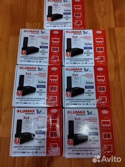 Приставка для цифрового тв Lumax DV1120HD черный