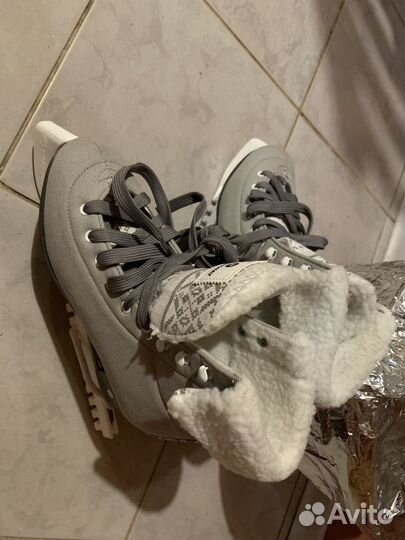 Коньки женские Nordway lily