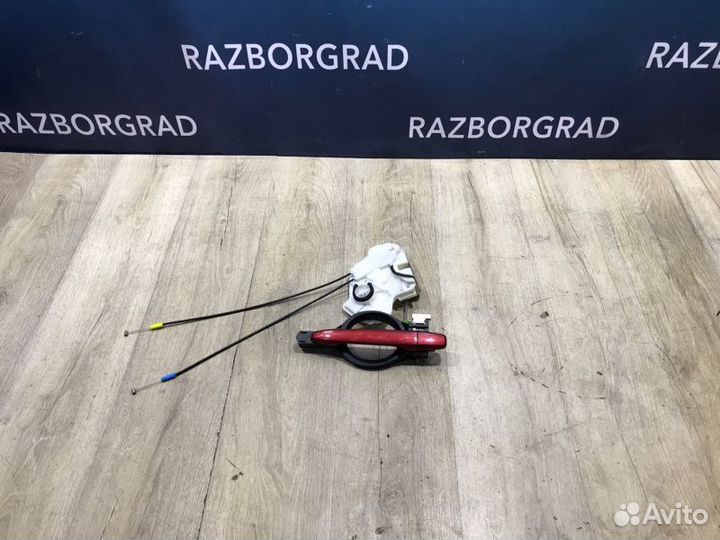 Замок двери задний левый Mitsubishi Asx 1 2010