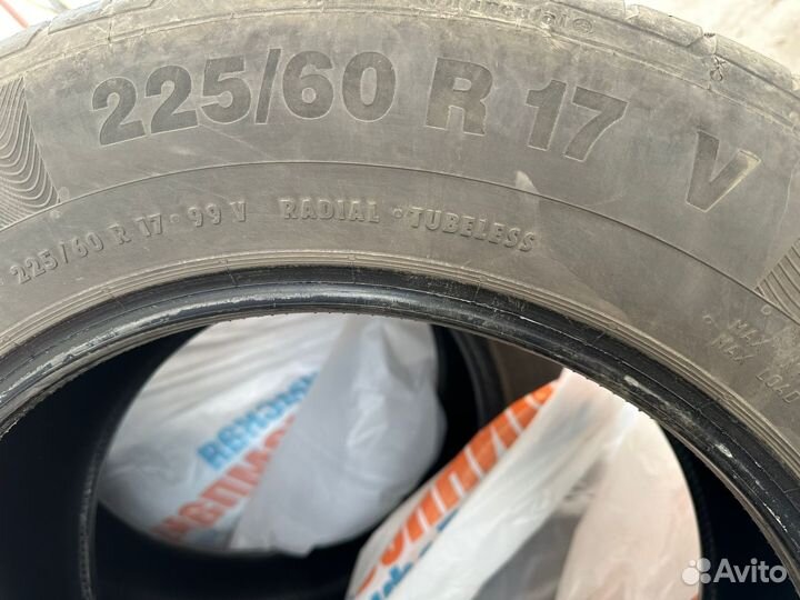 Continental ContiPremiumContact 5 225/60 R17