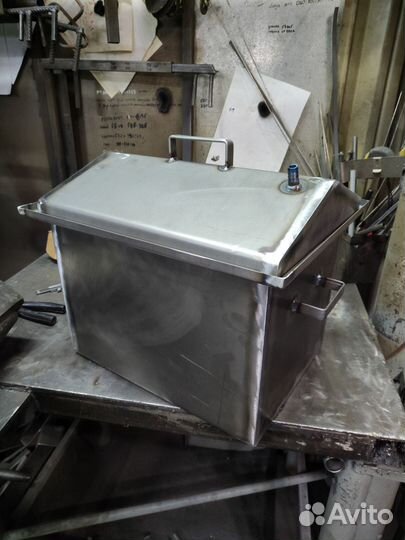 Коптилка горячего копчения