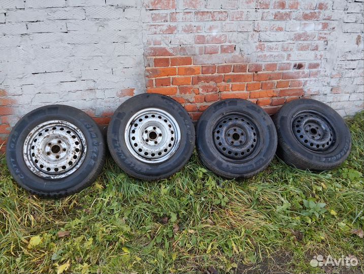 Triangle TR928 205/70 R15